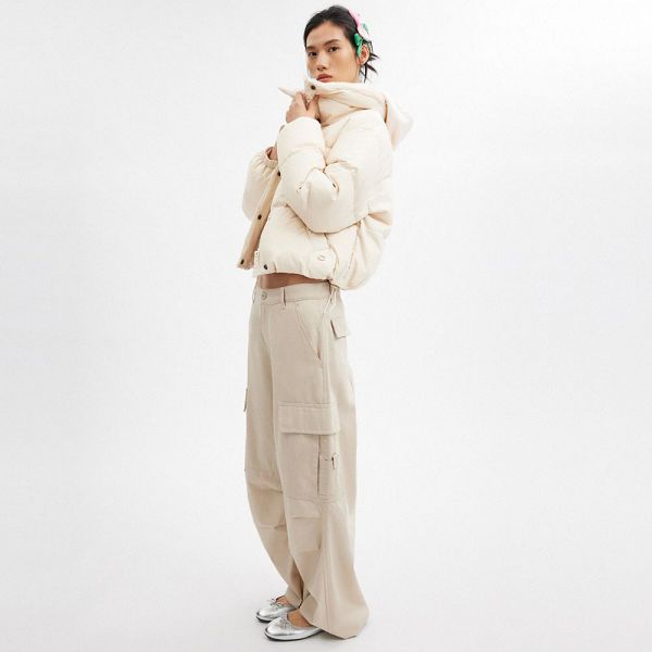 Dámské Bunda Coach Cropped Puffer In Recycled Polyamide With Sherpa Collar Krém | 3406528-CZ