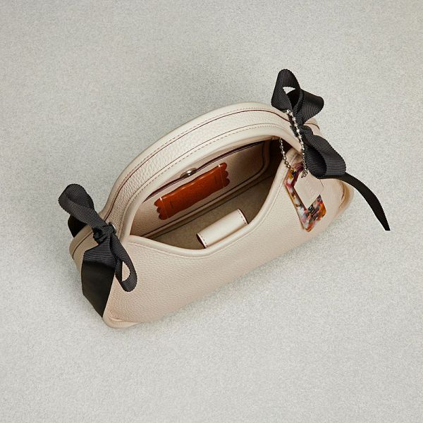 Dámské Kabelka Coach Ergo In Leather With Bows Béžový Černé | 8910752-CZ