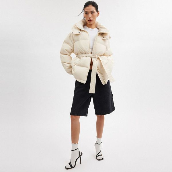 Dámské Péřová Bunda Coach Mid Length Belted In Recycled Polyamide Krém | 0432619-CZ