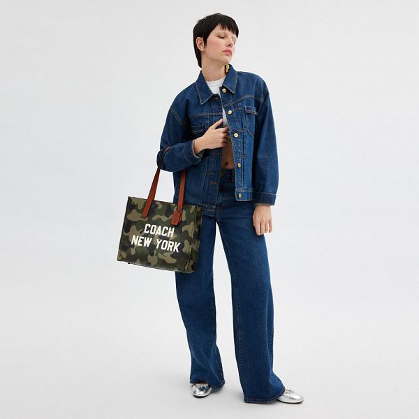 Dámské Tote Coach Relay 34 With Camo Print And Graphic Maskáčové | 4381207-CZ