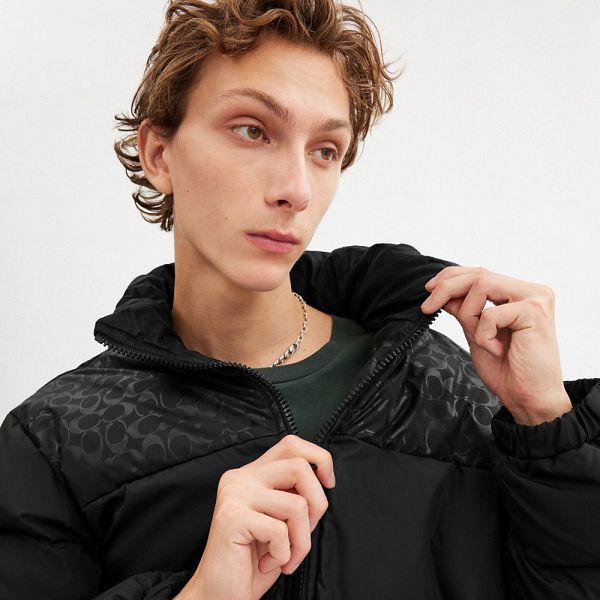 Pánské Bunda Coach Down Puffer In Recycled Polyester Černé | 5902867-CZ